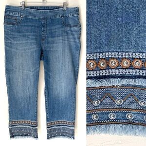 Chico’s Crop Jeans Embroidered Fringe Hem Sz 14